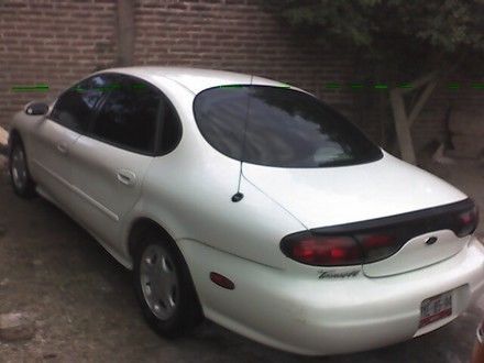 1998 ford taurus se