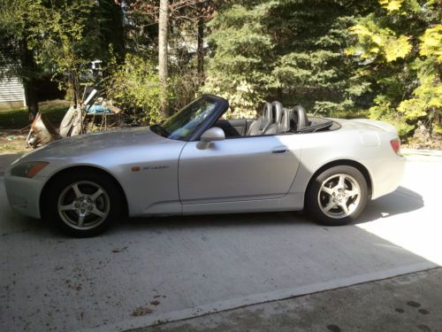 2002 honda s2000 base convertible 2-door 2.0l