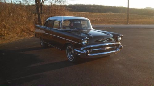 1957 Chevrolet : Chevy Bel Air 4dr sdn v8, image 2