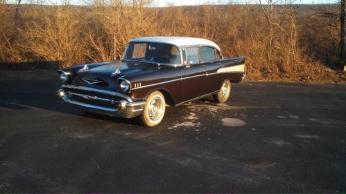 1957 Chevrolet : Chevy Bel Air 4dr sdn v8, image 3
