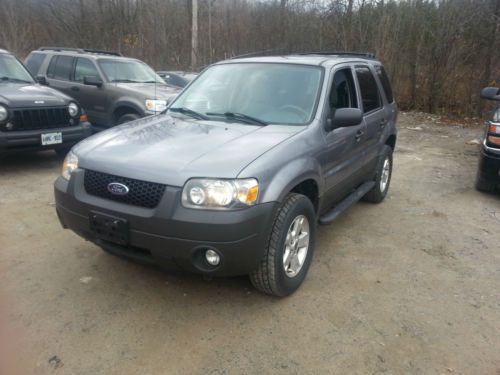 2007 ford escape xlt - fuel efficient 4 cylinder! 1 owner vehicle! no accidents!