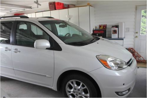 2005 toyota sienna xle limited passenger van 5-door 7 passenger 3.3l