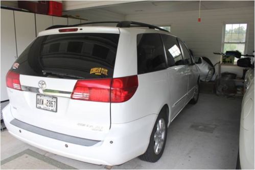 2005 Toyota Sienna XLE Limited Passenger Van 5-Door 7 Passenger 3.3L, image 4