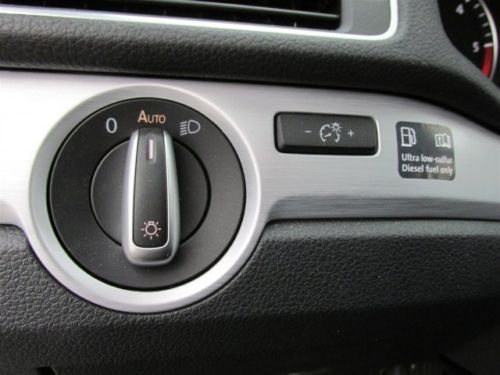 TDI SE Diesel Manual 2.0L CD Turbocharged Front Wheel Drive Power Steering A/C, US $22,596.00, image 32