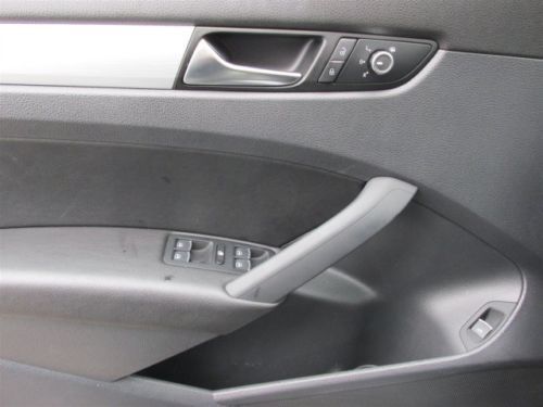 TDI SE Diesel Manual 2.0L CD Turbocharged Front Wheel Drive Power Steering A/C, US $22,596.00, image 33