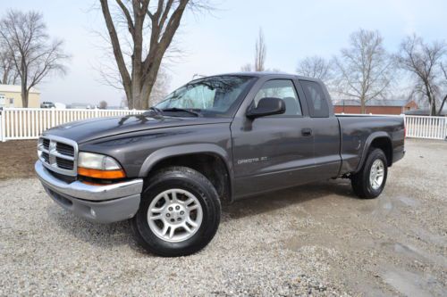 2002 dodge dakota ext. cab, low miles minor damage ez-fix &#034;rebuildable salvage&#034;