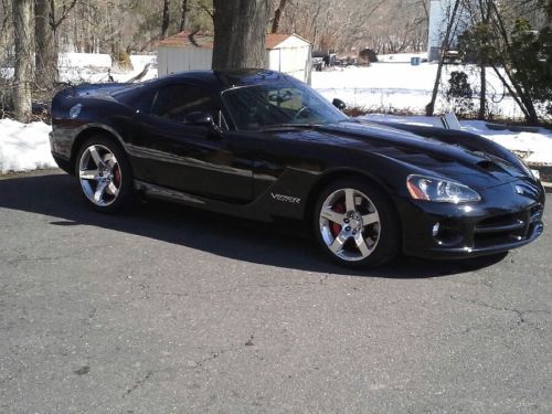 2008 dodge viper coupe  - black