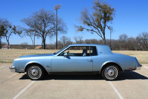 1979 buick riviera s type 2 door coupe 3.8l turbo (absolutely gorgeous)