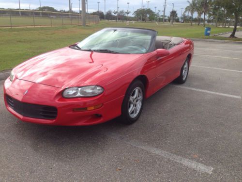 Camaro convertible clean carfax 2 owner florida cream puff