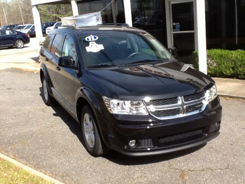 Black SUV One Owner Clean Carfax Leather third row seat alloy wheels Air Auto, image 2