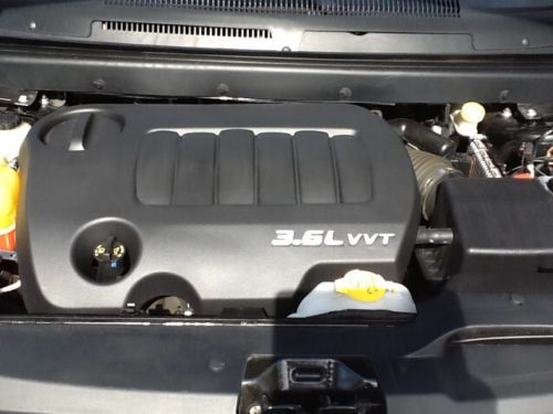 Black SUV One Owner Clean Carfax Leather third row seat alloy wheels Air Auto, image 22