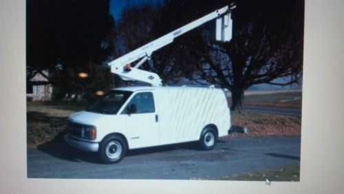 1998 chevy 3500 express bucket van