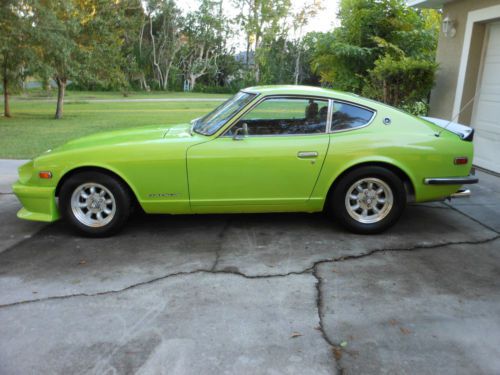 Datsun 240z  1972  restored new engine, suspension, interior - lamborghini green