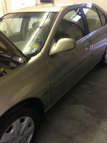 2001 Nissan Altima GXE Sedan 4-Door 2.4L, image 6