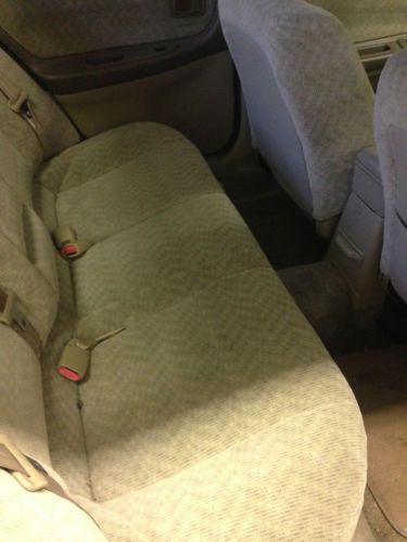 2001 Nissan Altima GXE Sedan 4-Door 2.4L, image 10