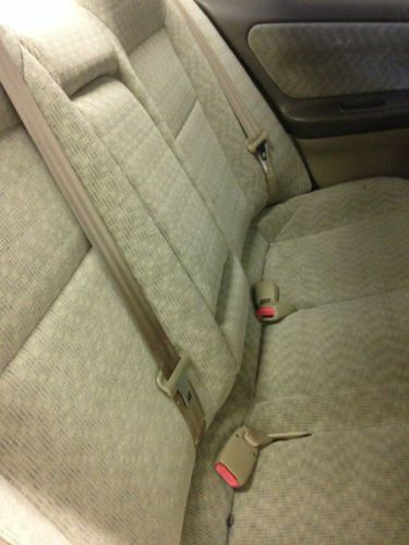 2001 Nissan Altima GXE Sedan 4-Door 2.4L, image 11