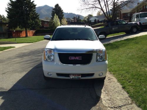2010 GMC Yukon XL 2500 SLE Sport Utility 4-Door 6.0L, US $35,000.00, image 3