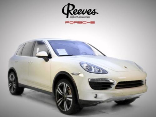 2013 porsche cayenne awd 4dr  certified suv 4.8l  8 cylinder engine a/c