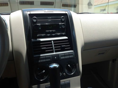 Ford Explorer XLT--Low Low Miles, US $10,200.00, image 4