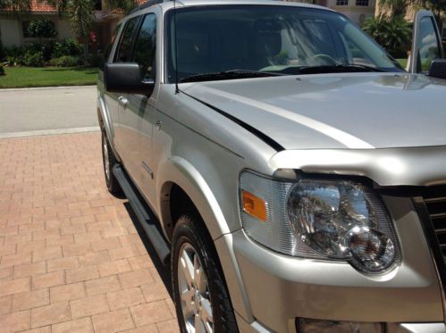 Ford Explorer XLT--Low Low Miles, US $10,200.00, image 12