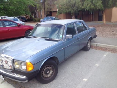 1985 mercedes 300d turbo - needs engine - no reserve