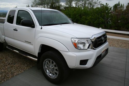 2012 toyota tacoma base extended cab pickup 4-door 2.7l