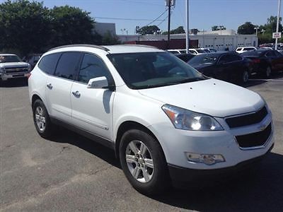 Fwd 4dr lt w/2lt chevrolet traverse lt w/2lt suv automatic gasoline engine, 3.6l