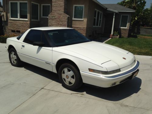 1990 buick reatta coupe - all original-fully loaded-93k miles-runs great