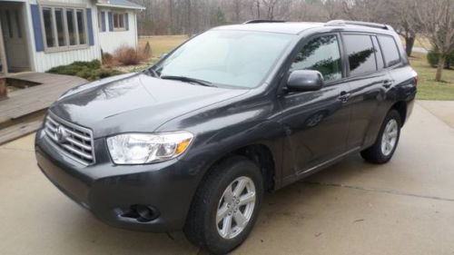 2010 toyota highlander base sport utility 4-door 2.7l 4 cyl. w/ 3rd row seating