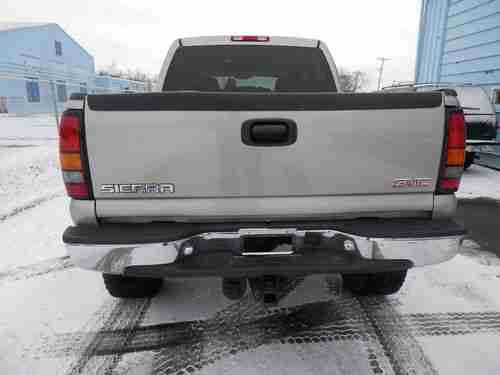 2006 GMC SIERRA SLE CREW CAB W/4