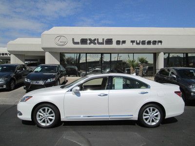 2012 white v6 leather navigation sunroof miles:8k one owner
