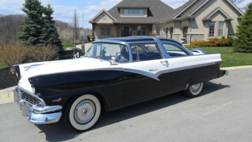 Beautiful 56 crown w/power steering, fordomatic,continental,skirts, wide whites