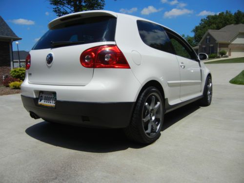 2007 Volkswagen GTI Base Hatchback 2-Door 2.0L, image 4