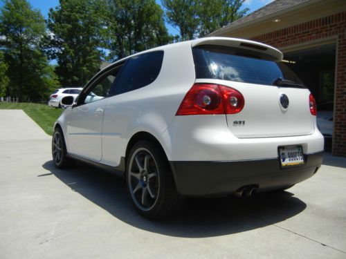 2007 Volkswagen GTI Base Hatchback 2-Door 2.0L, image 6