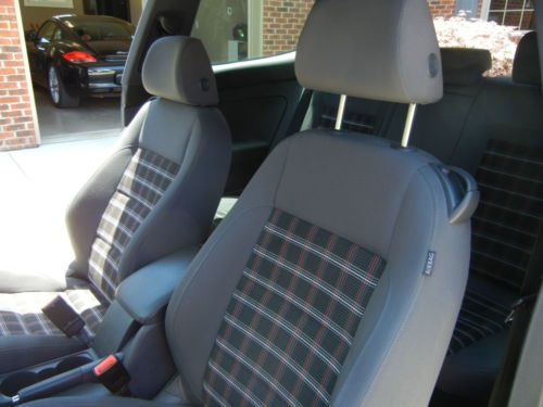 2007 Volkswagen GTI Base Hatchback 2-Door 2.0L, image 21