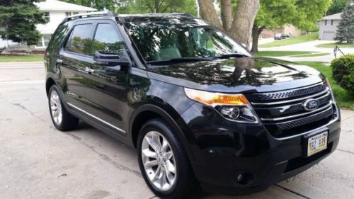 2013 ford explorer limited sport utility 4-door 3.5l 15k miles black gray