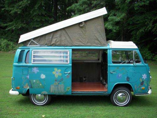 1972 volkswagen kombi / camper / transporter / van with pop up