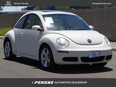 2dr auto triple white pzev volkswagen new beetle coupe low miles hatchback gasol