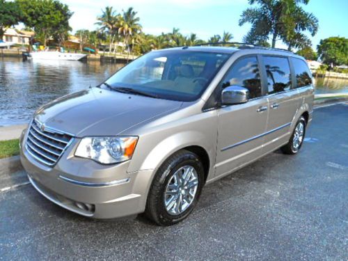 08 chrysler town&amp;country limited*dlr srvcd*x-tra sharp*ent pkg*sat tv*lthr*fla