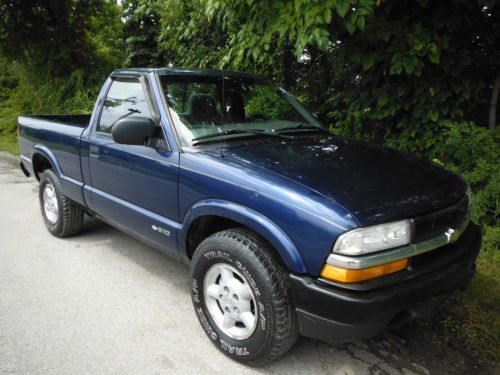 2000 chevrolet s-10 5speed 4x4 airconditioning 4.3liter 6cylinder