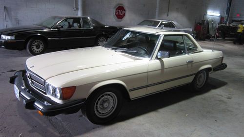Time capsule 1982 mercedes 380 sl