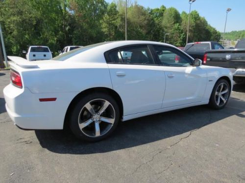 2014 dodge charger sxt