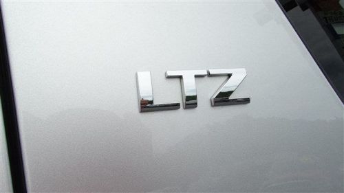 2013 chevrolet suburban ltz