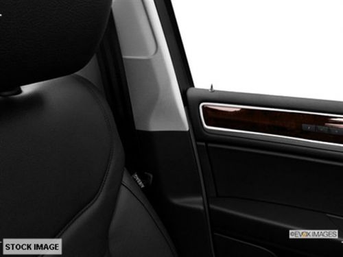 2014 Volkswagen Touareg TDI Lux, US $56,730.00, image 4