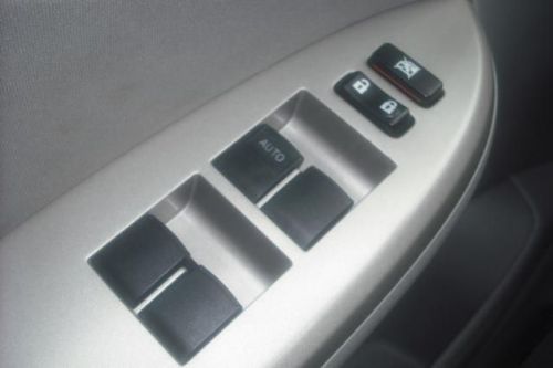 2010 Toyota Corolla LE, US $10,995.00, image 7