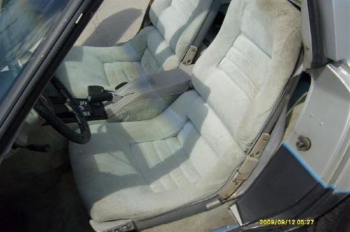 1982 chevrolet corvette base