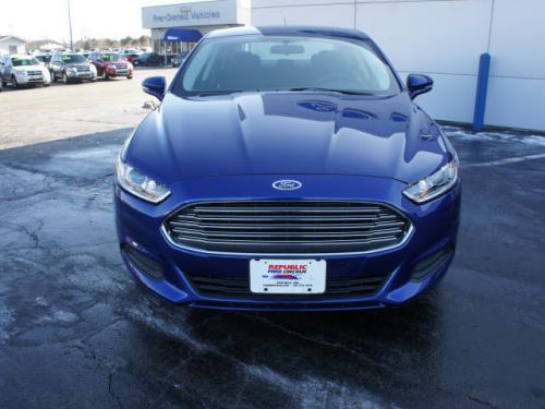 2014 ford fusion se