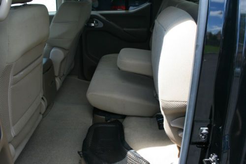 2005 Nissan Frontier SE Crew Cab Pickup 4-Door 4.0L, image 9