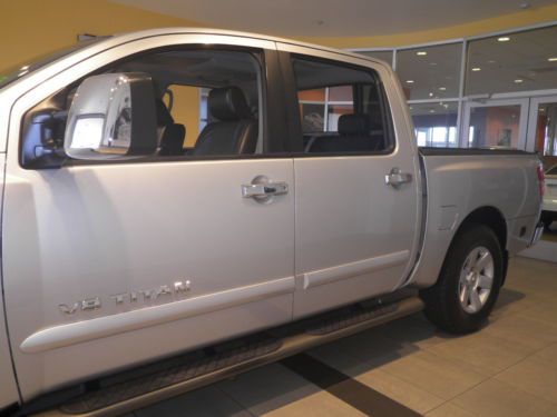 2005 Titan LE Crew Cab 5.6L V8  95k Leather Heated Seats Parking Sensor, US $14,891.00, image 16