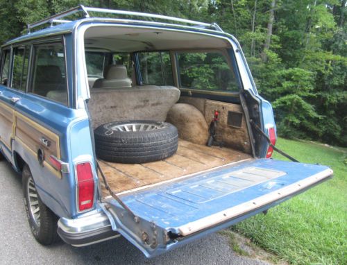 1991 Jeep Grand Wagoneer 4x4 Final Edition One of Only 27 Made in Spinnaker Blue, image 9